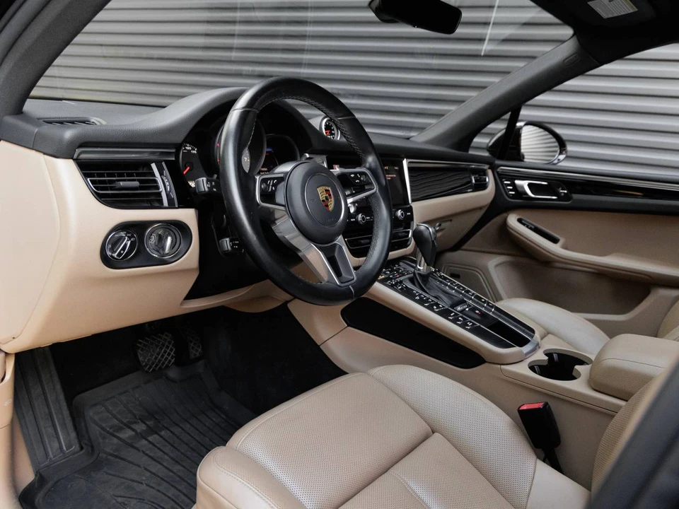 2021 Porsche Macan S - Image 4 of 5