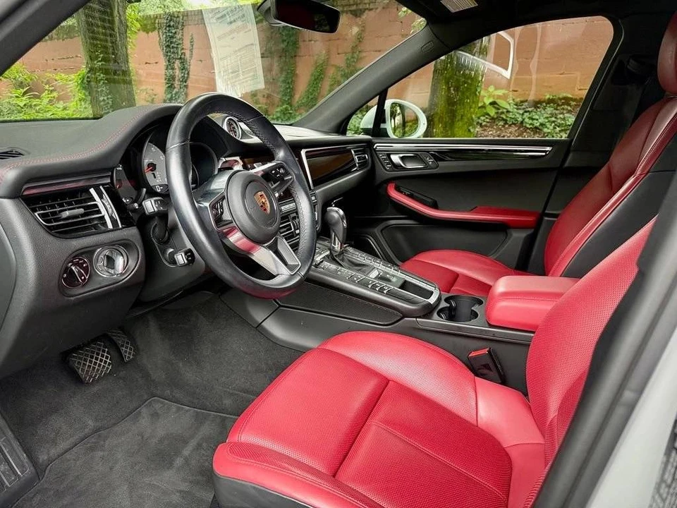 2021 Porsche Macan S - Image 4 of 5