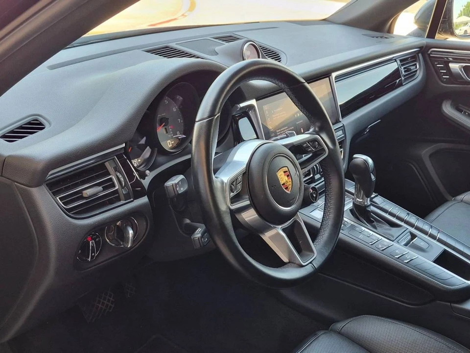 2021 Porsche Macan S - Image 4 of 5