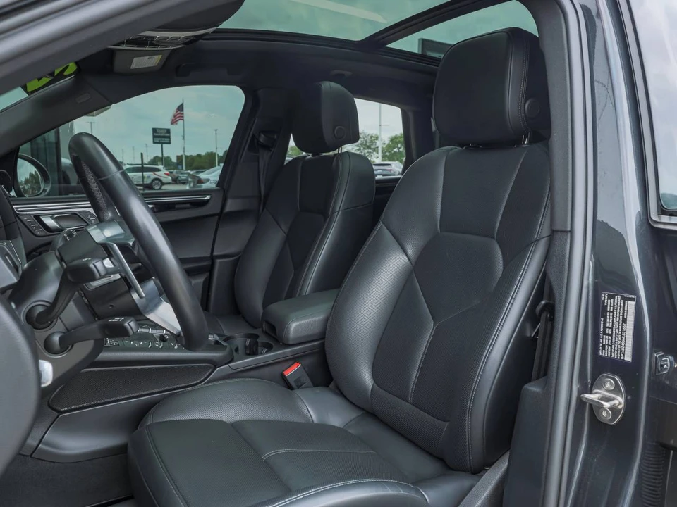 2021 Porsche Macan S - Image 5 of 5