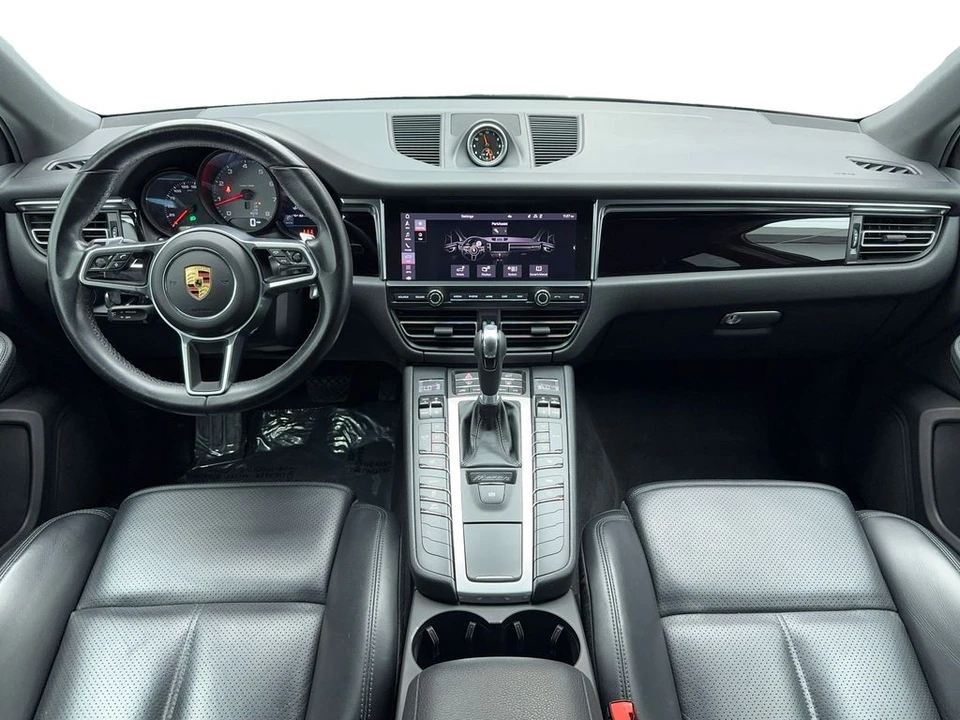 2021 Porsche Macan S - Image 16 of 21