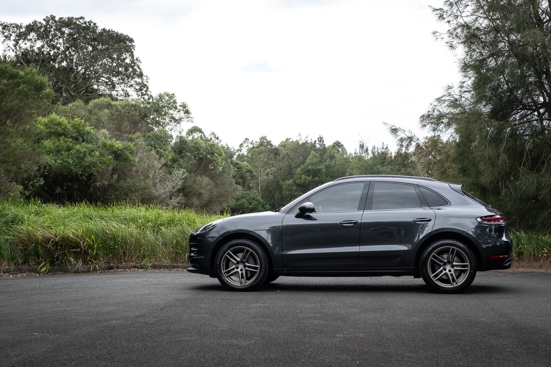 2021 Porsche Macan S - Image 22 of 31