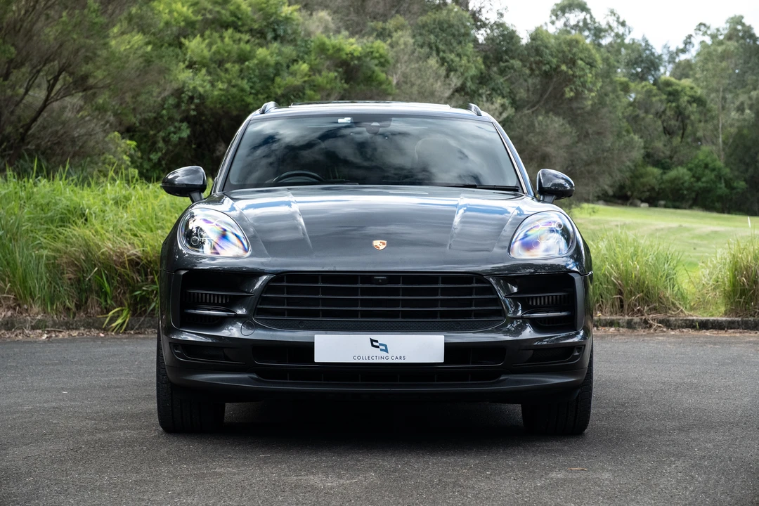 2021 Porsche Macan S - Image 2 of 31