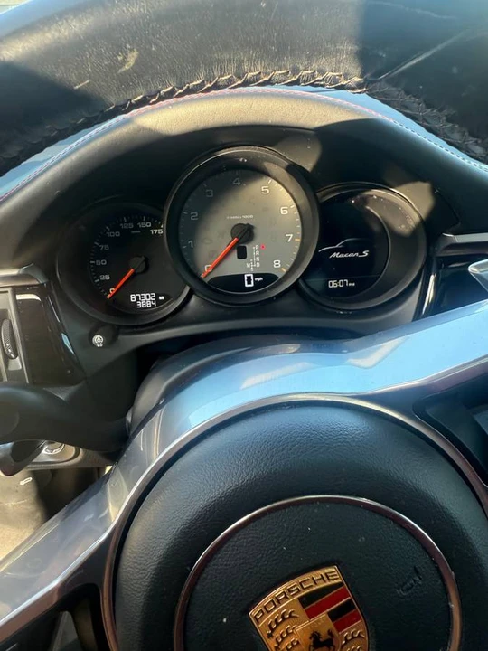 2021 Porsche Macan S - Image 7 of 12