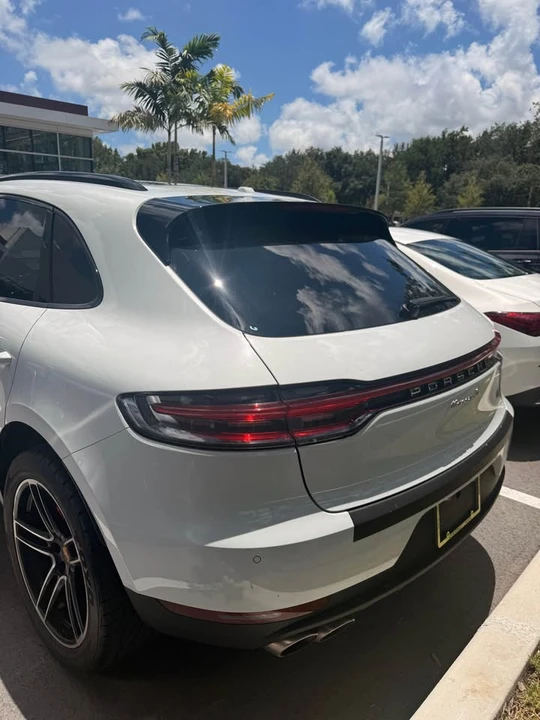 2021 Porsche Macan S - Image 8 of 10