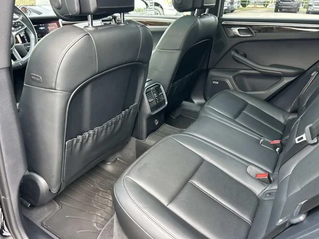 2021 Porsche Macan S - Image 14 of 20