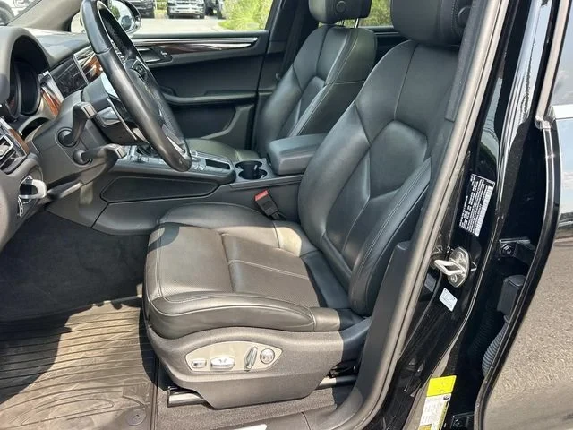 2021 Porsche Macan S - Image 19 of 20