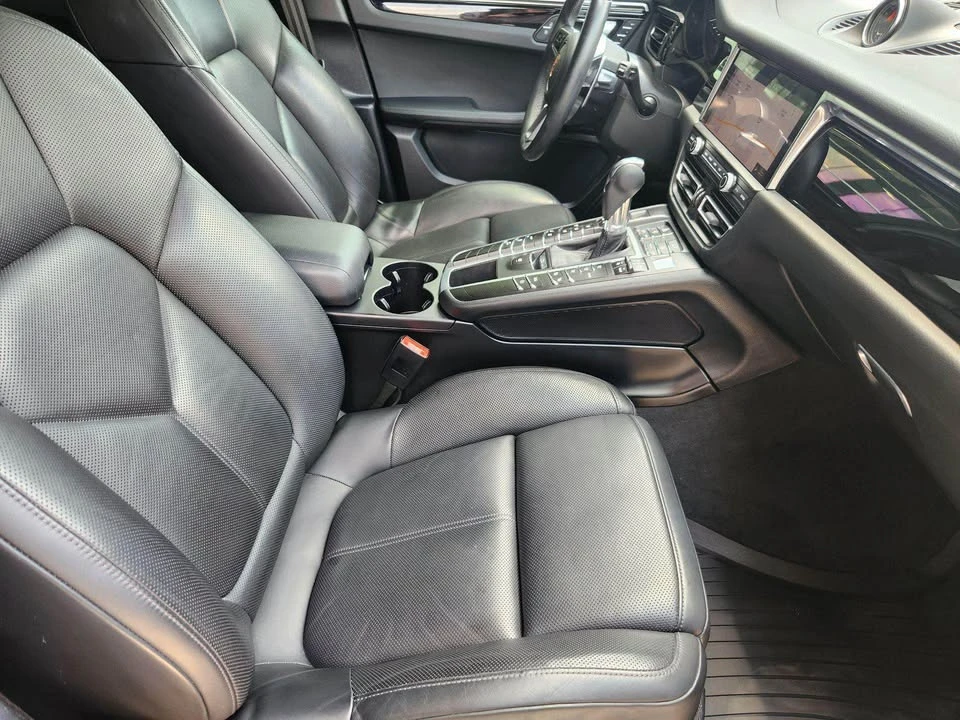 2021 Porsche Macan S - Image 8 of 15
