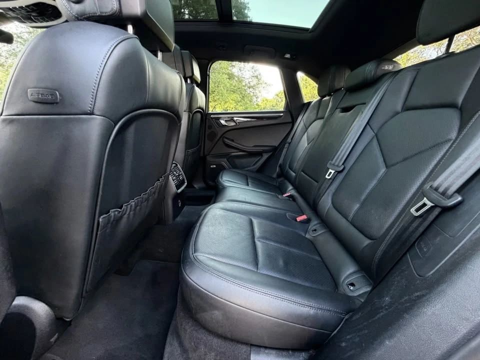 2021 Porsche Macan S - Image 8 of 20