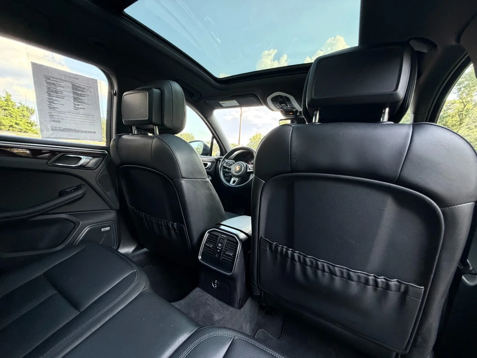 2021 Porsche Macan S - Image 13 of 31