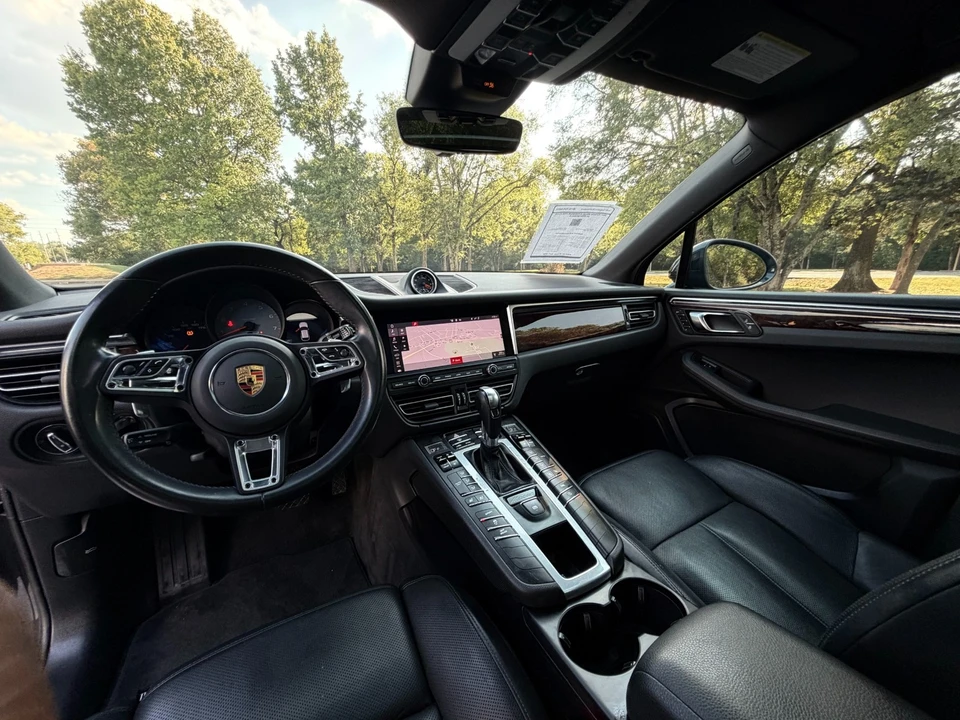 2021 Porsche Macan S - Image 7 of 31