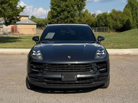2021 Porsche Macan S Premium Package Plus