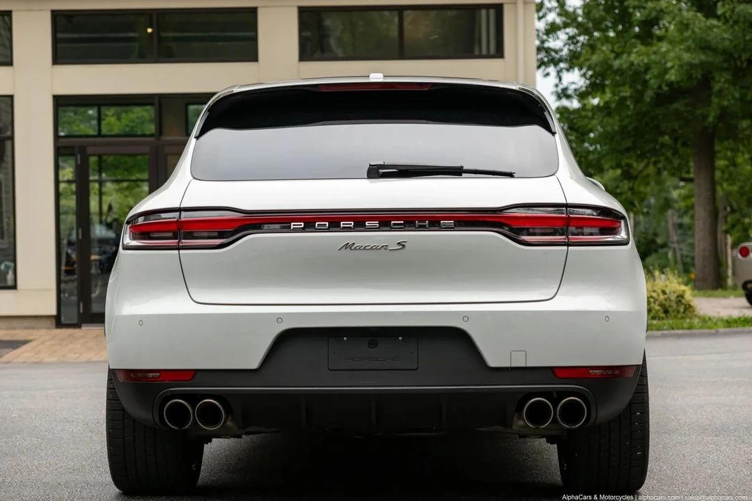 2021 Porsche Macan S - Image 9 of 31