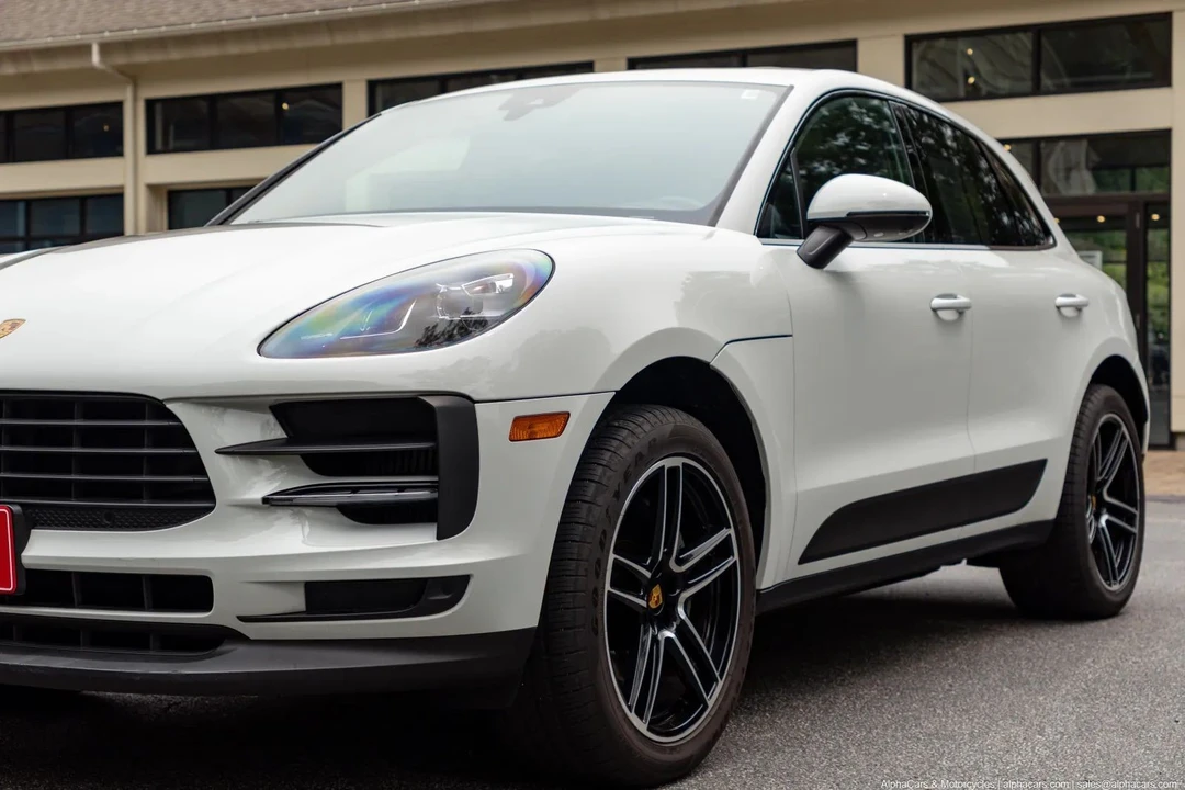 2021 Porsche Macan S - Image 15 of 31