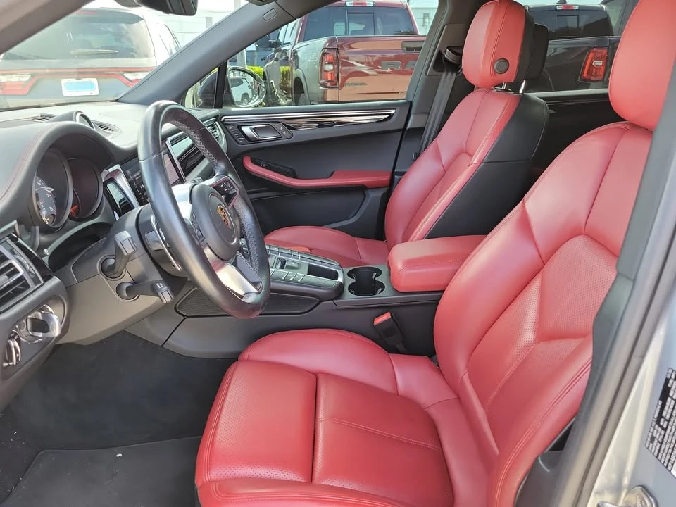 2021 Porsche Macan S - Image 18 of 19