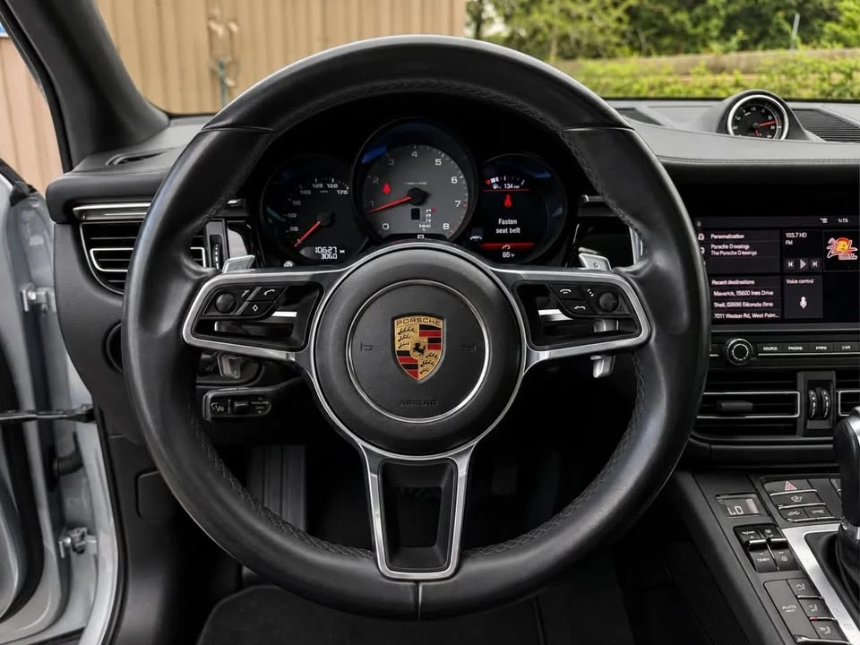 2021 Porsche Macan S - Image 13 of 20
