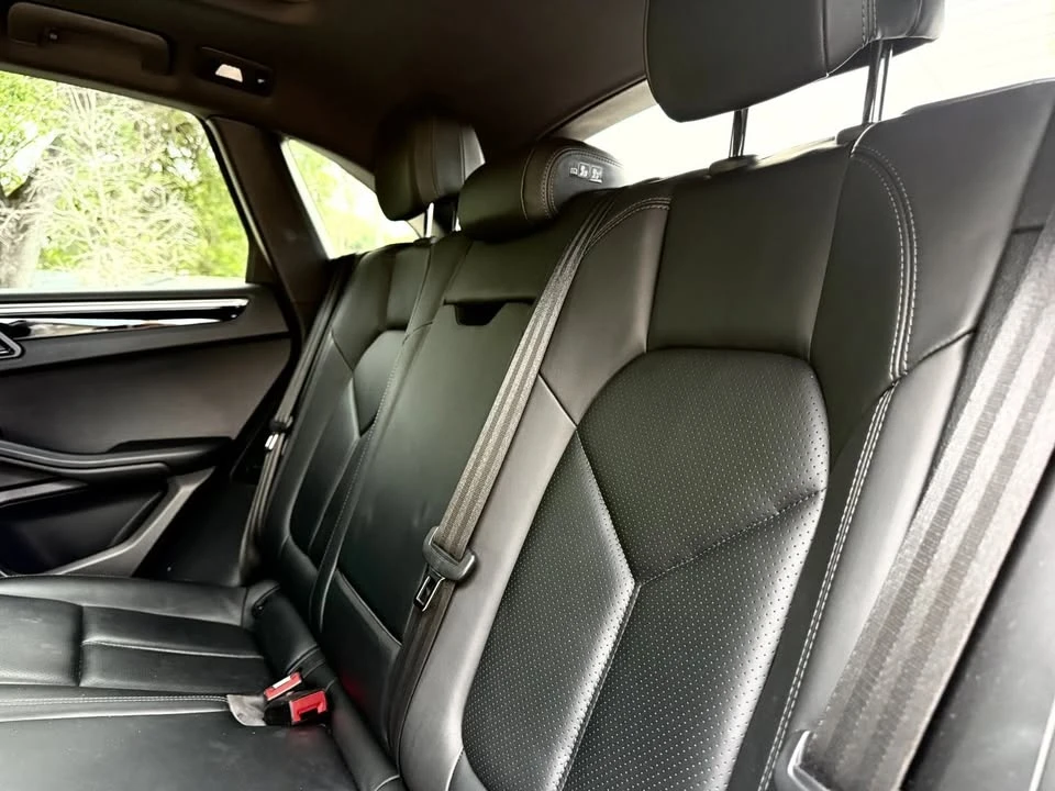 2021 Porsche Macan S - Image 18 of 20