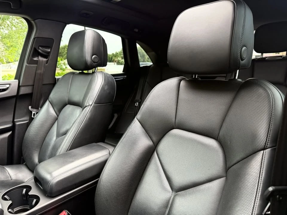 2021 Porsche Macan S - Image 16 of 20