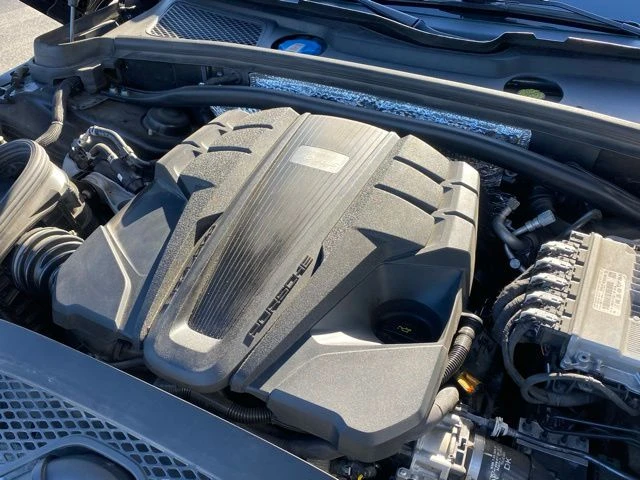 2021 Porsche Macan S - Image 13 of 30
