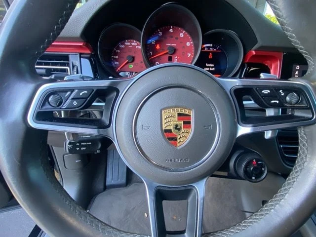 2021 Porsche Macan S - Image 18 of 30