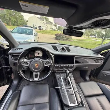 2021 Porsche Macan S Sport Utility 4D