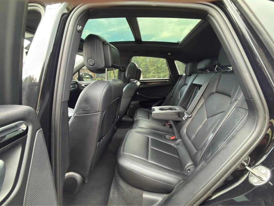 2021 Porsche Macan S - Image 10 of 20
