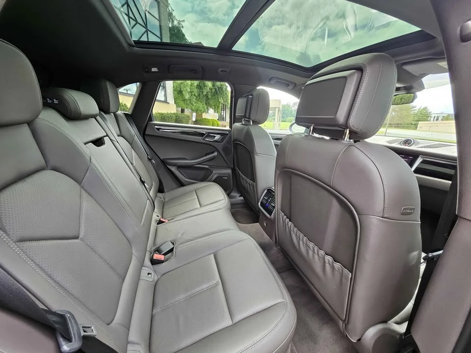 2021 Porsche Macan S - Image 17 of 20