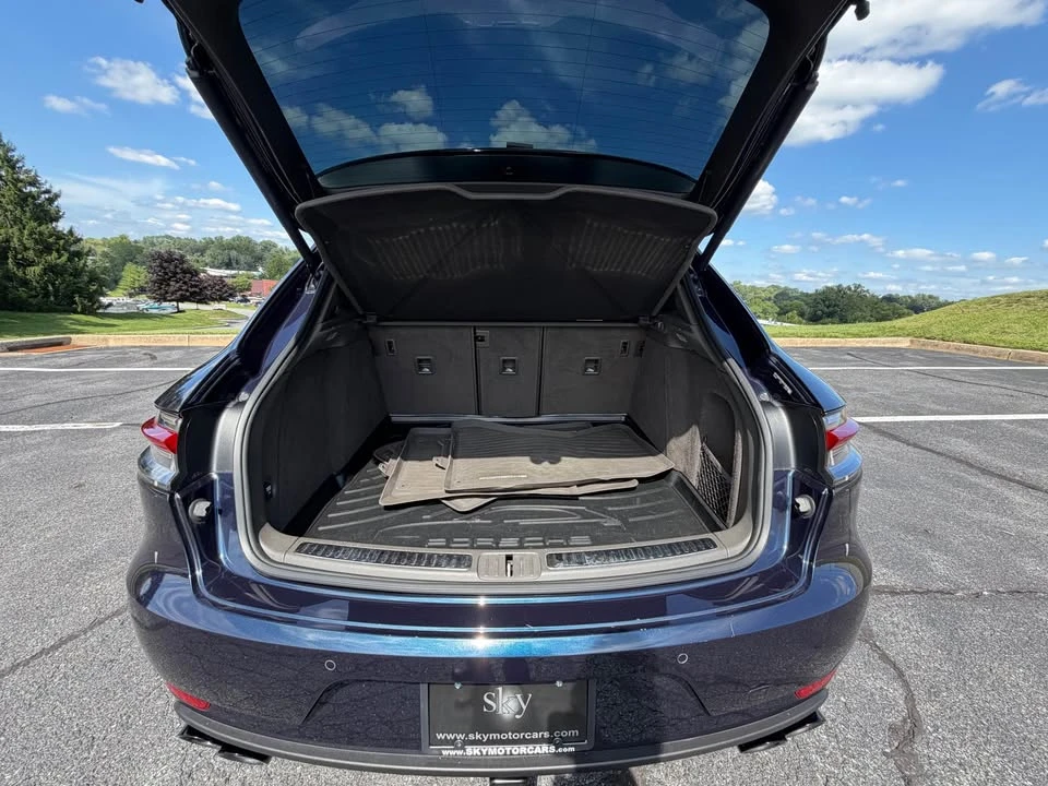 2021 Porsche Macan S - Image 18 of 19