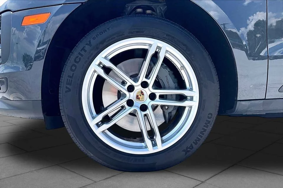 2021 Porsche Macan S - Image 7 of 14