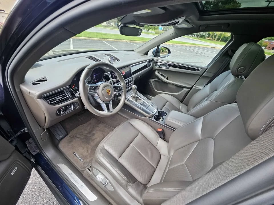 2021 Porsche Macan S - Image 12 of 20