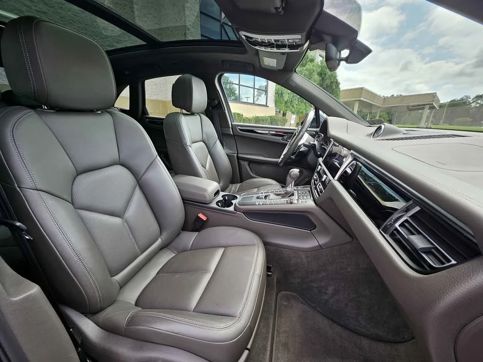 2021 Porsche Macan S - Image 16 of 20