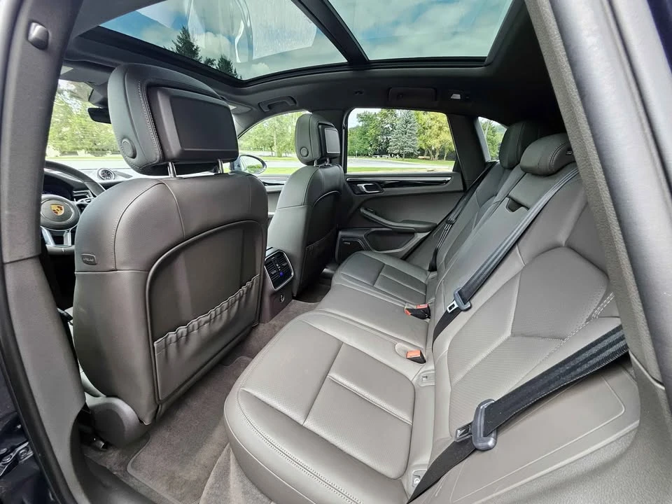 2021 Porsche Macan S - Image 18 of 20