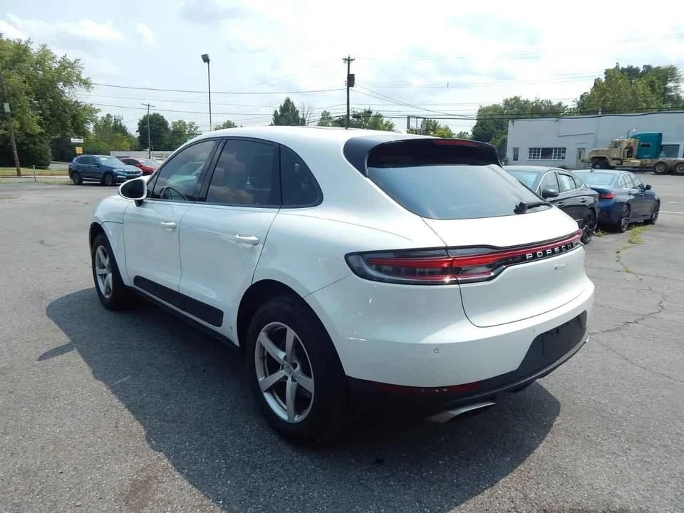 2021 Porsche Macan S - Image 5 of 10