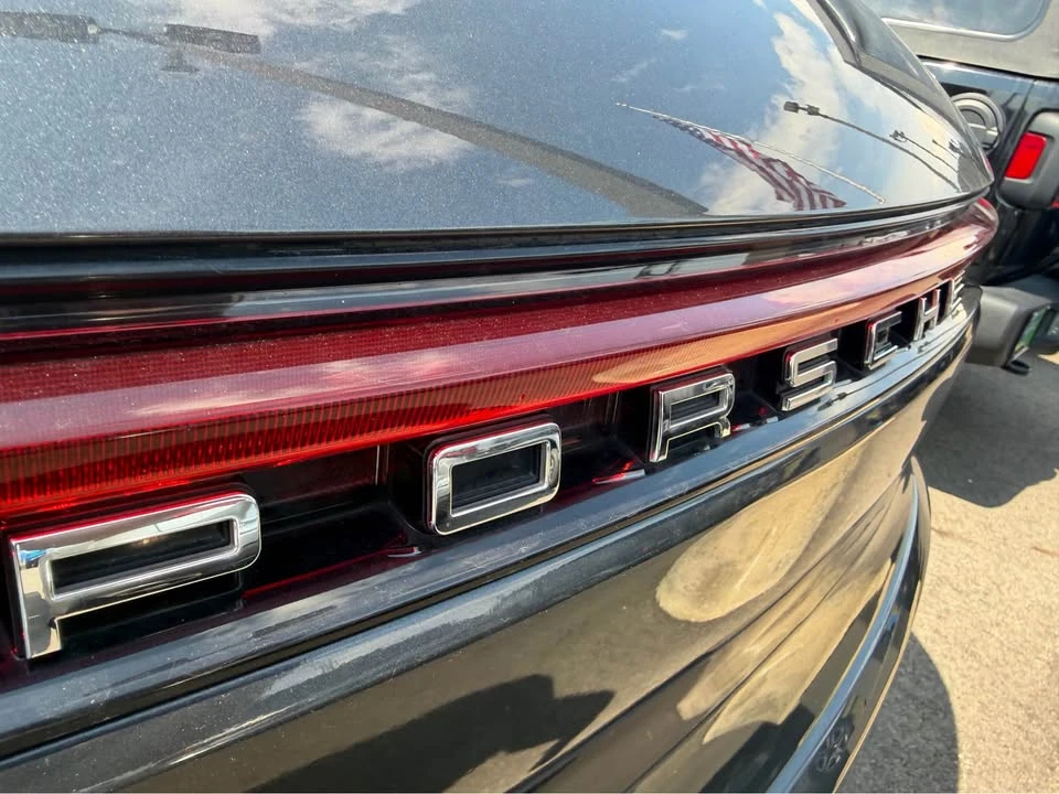 2021 Porsche Macan S - Image 2 of 6