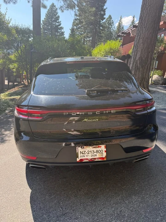 2021 Porsche Macan S - Image 3 of 10