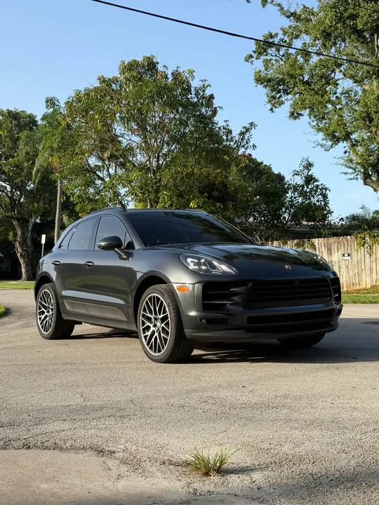 2021 Porsche Macan S - Image 2 of 10