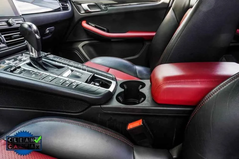 2021 Porsche Macan S - Image 4 of 9