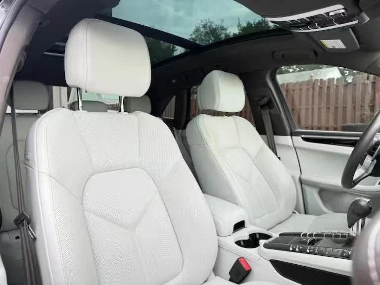 2021 Porsche Macan S - Image 9 of 9