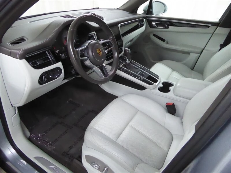 2021 Porsche Macan S - Image 18 of 31