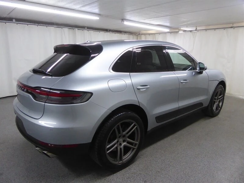2021 Porsche Macan S - Image 7 of 31