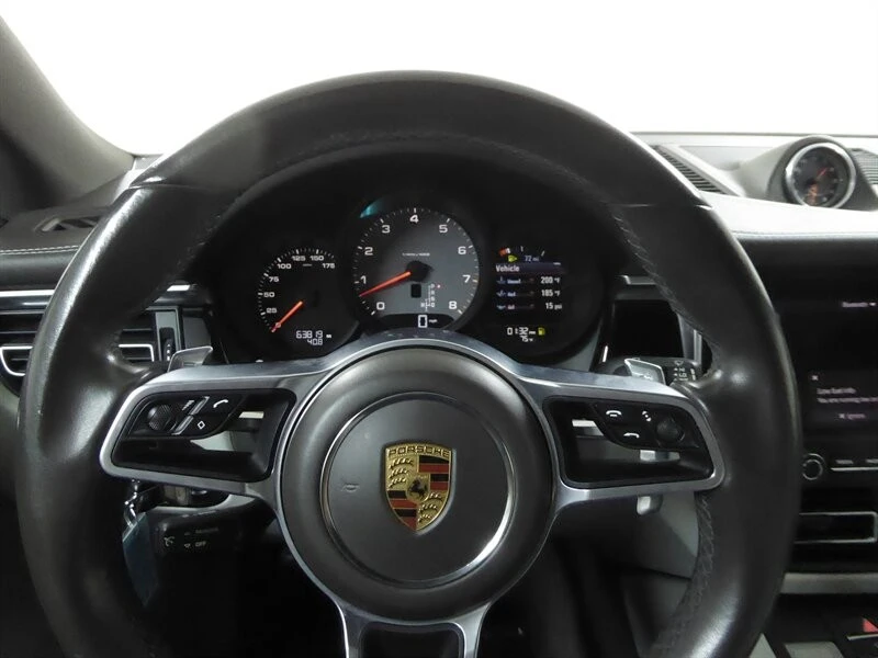 2021 Porsche Macan S - Image 11 of 31
