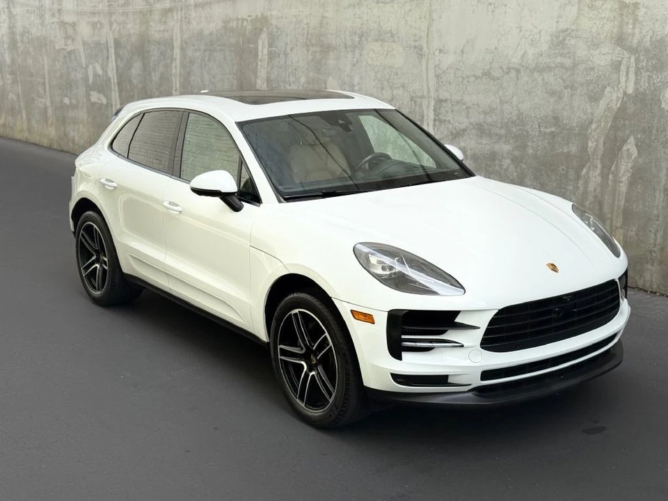 2021 Porsche Macan S - Image 12 of 21