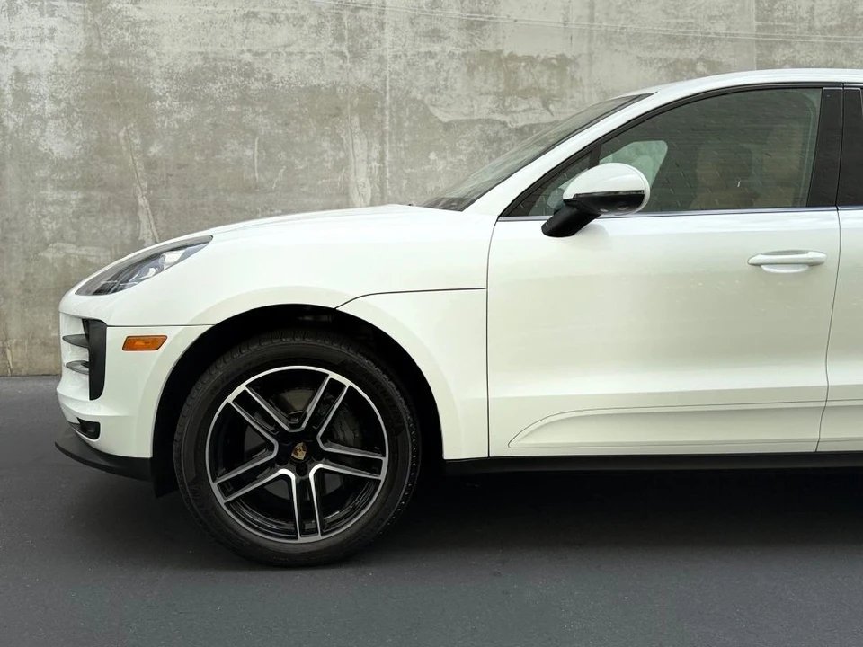 2021 Porsche Macan S - Image 8 of 21