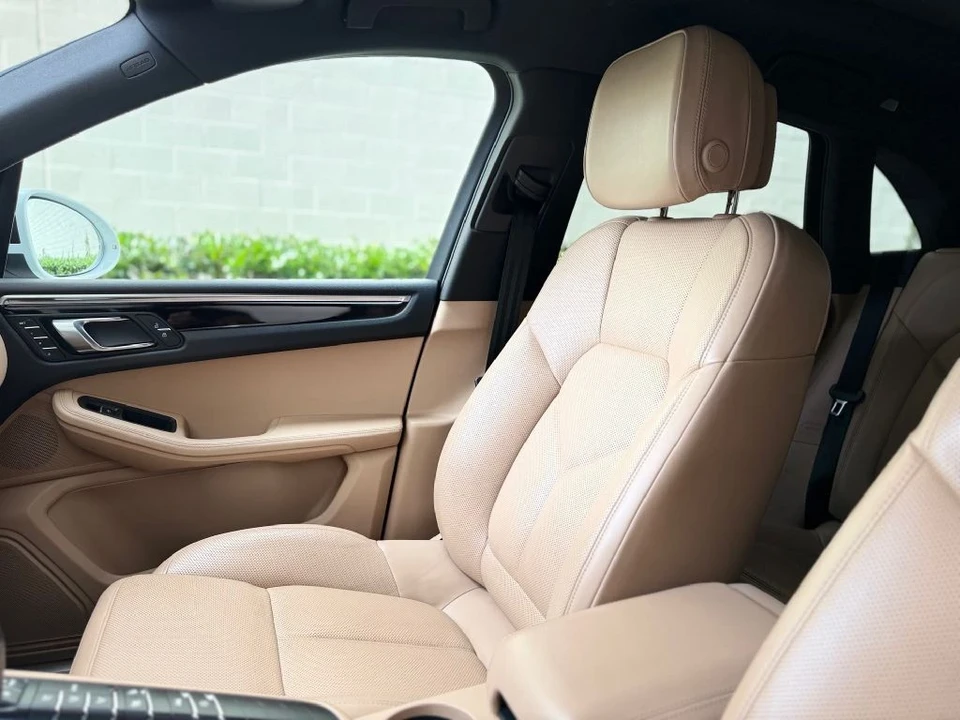 2021 Porsche Macan S - Image 15 of 21