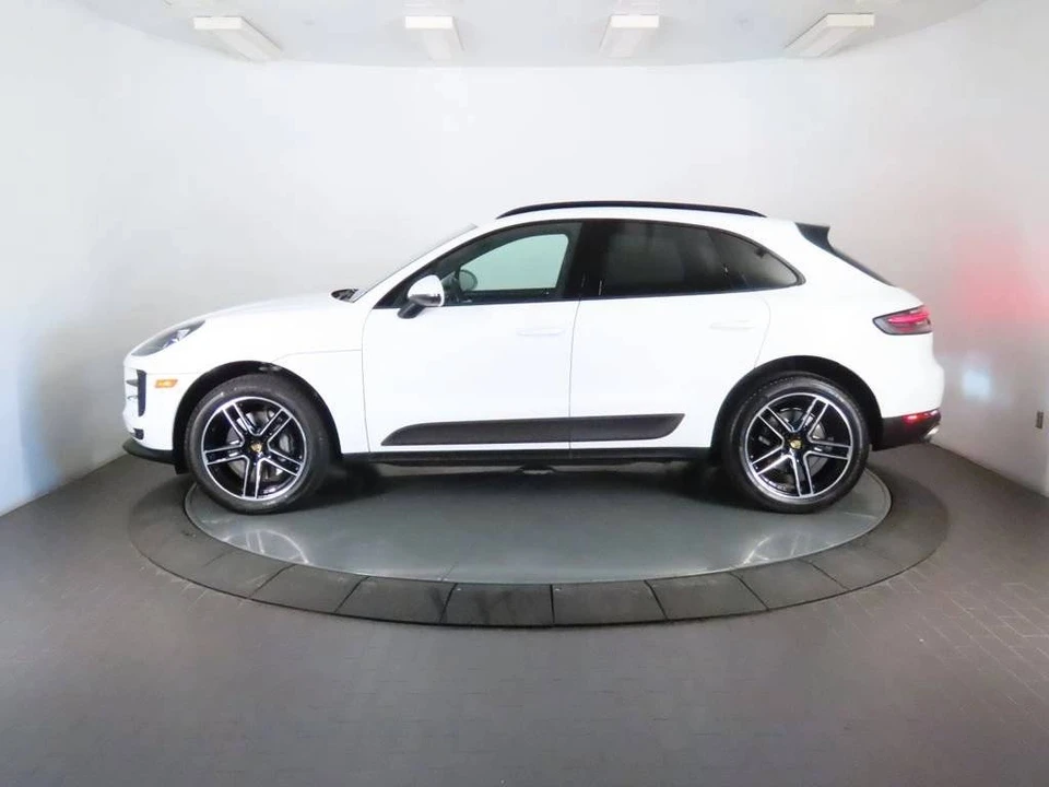 2021 Porsche Macan S - Image 2 of 4