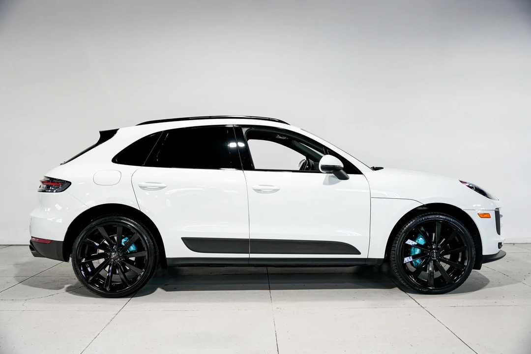 2021 Porsche Macan S - Image 2 of 12