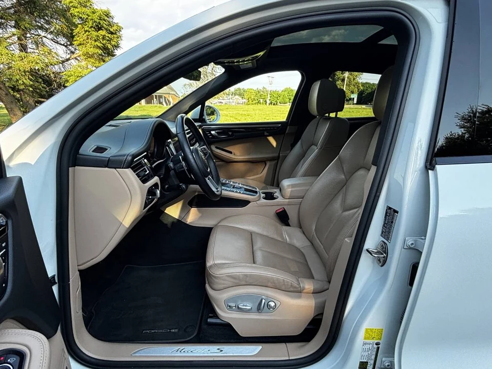 2021 Porsche Macan S - Image 10 of 18