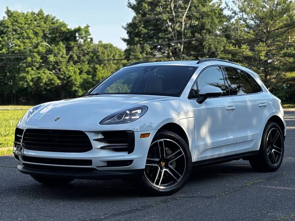 2021 Porsche Macan S - Image 2 of 18