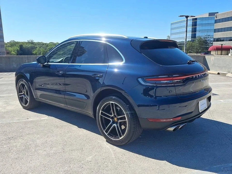 2021 Porsche Macan S - Image 3 of 4