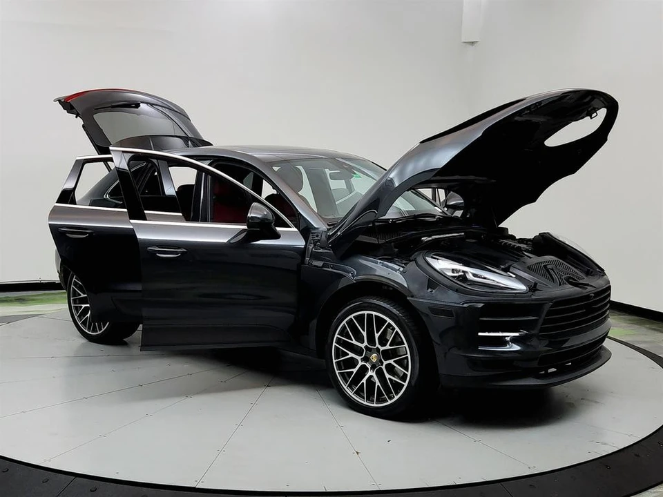 2021 Porsche Macan S - Image 10 of 12